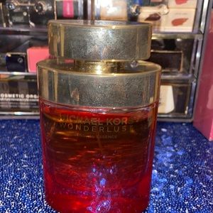 🛍🛍BLACK FRIDAY SALE STARTS NOW 💖💖💖 Michael Kors Wonderlust Sensual Essence